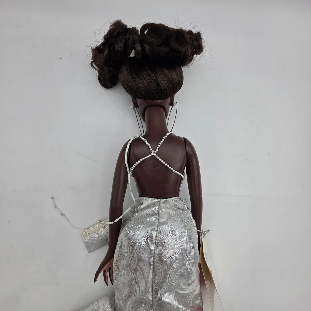 Annie Lee Sass n' Class Silver Collectible Girls Night Out Fashion Doll #6409